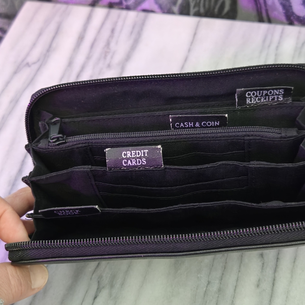 Black Leather Zip Wallet - Picture 3 of 3
